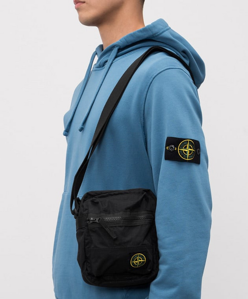 Сумка Stone Island Logo Badge Black K2S159200019-S0257 V0029 фото