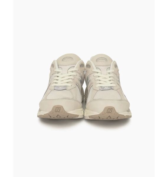 New Balance 2002R White Ivory M2002RAA фото