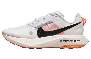 Кросівки Nike Ultrafly WMNS White / Total Orange DZ0489-100 фото